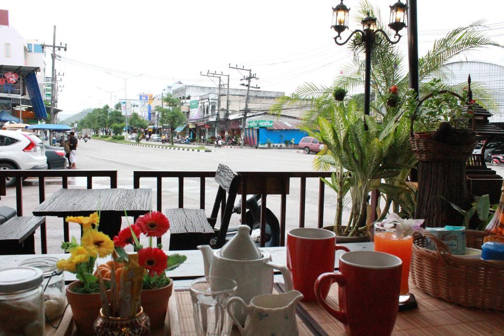 Mook Anda Hotel Phuket Ngoại thất bức ảnh
